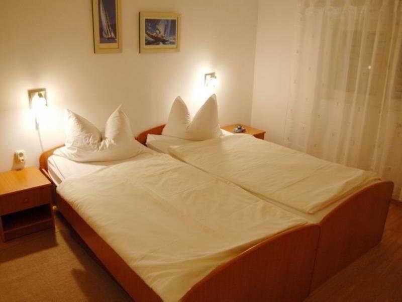 Apartments Cala 비오그라드나모루 외부 사진